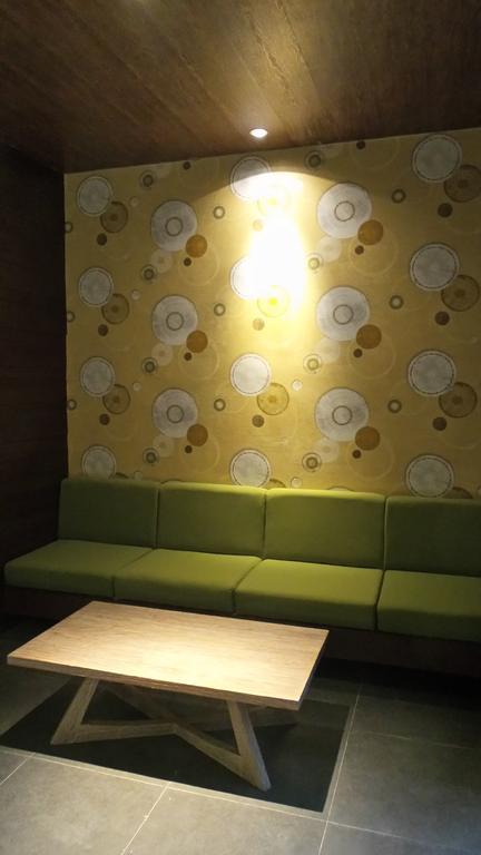 Sweet Garden Guest House Malang Exterior foto